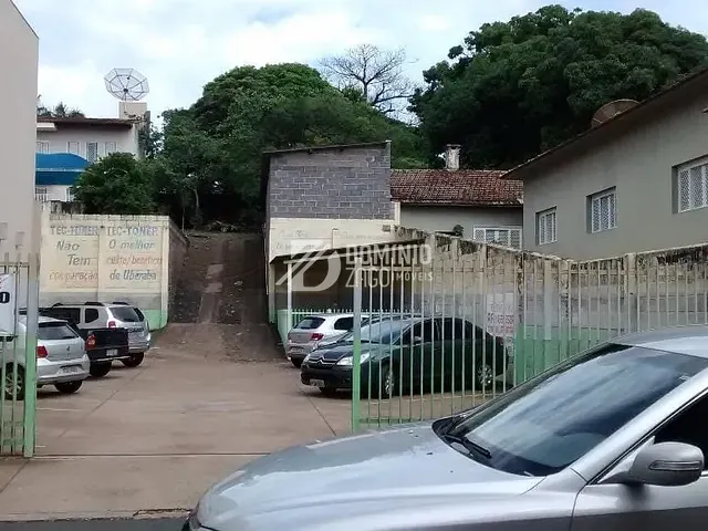 Terreno com 726m², à venda, no bairro Centro em Uberaba