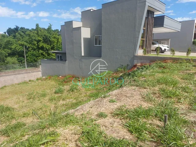 Terreno com 277m², à venda, no bairro Jardim Morumbi em Londrina