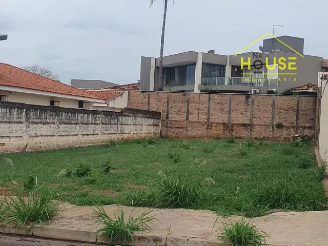Terreno com 504m², à venda, no bairro San Remo em Votuporanga