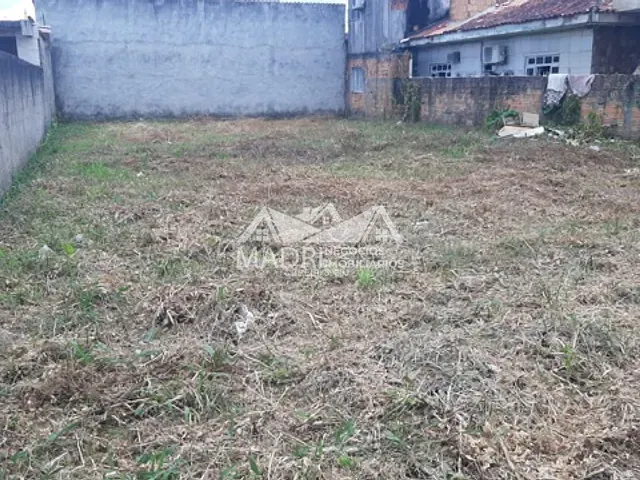 Terreno com 362m², à venda, no bairro Barra do Aririú em Palhoça