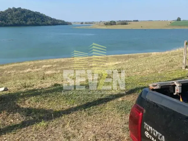 Terreno com 1056m², à venda, no bairro Laranjal em Ribeirão Claro