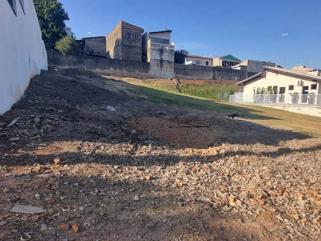 Terreno com 322m², à venda, no bairro Residencial Fazenda das Areias em São João da Boa Vista