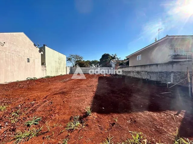 Terreno com 591m², à venda, no bairro Colônia Dona Luíza em Ponta Grossa