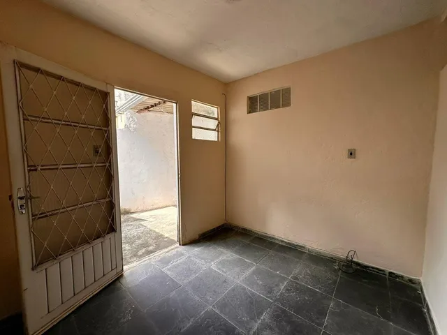 Terreno com 360m², à venda, no bairro Jardim Alvorada em Belo Horizonte