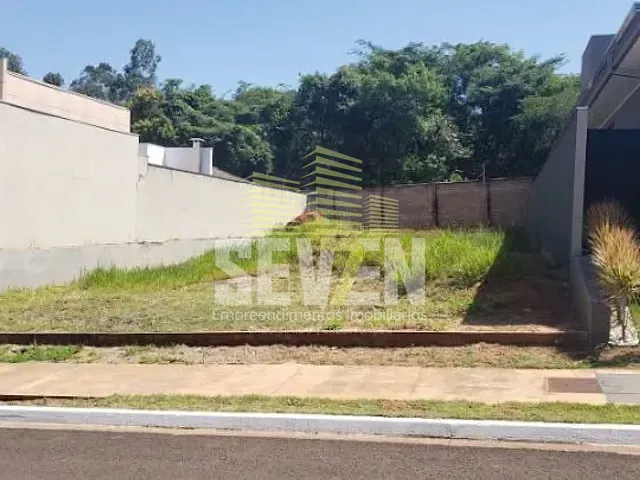 Terreno com 360m², à venda, no bairro Vila Santista em Bauru