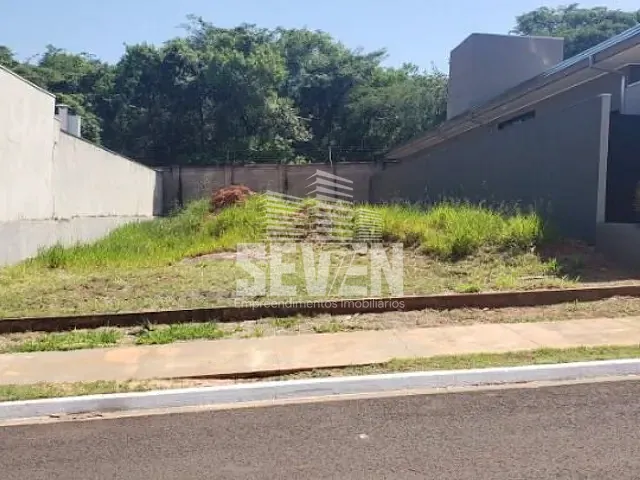 Terreno com 360m², à venda, no bairro Vila Santista em Bauru