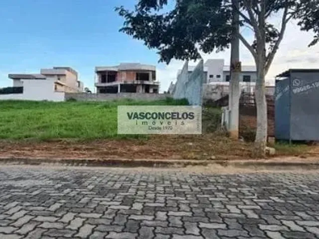 Terreno com 540m², à venda, no bairro Caçapava Velha em Caçapava