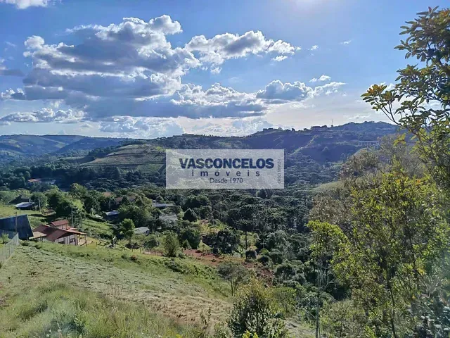 Terreno com 1055m², à venda, no bairro Vila Capivari em Campos do Jordão