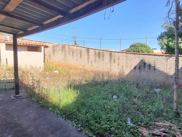 Terreno com 126m², à venda, no bairro Jardim das Flores em São João da Boa Vista