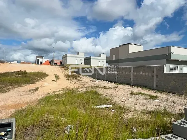 Terreno com 300m², à venda, no bairro Parque Nascente do Rio Capivara em Camaçari