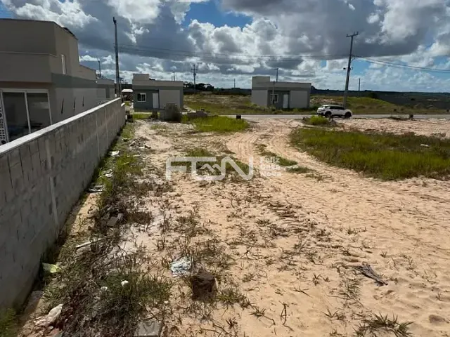 Terreno com 300m², à venda, no bairro Parque Nascente do Rio Capivara em Camaçari