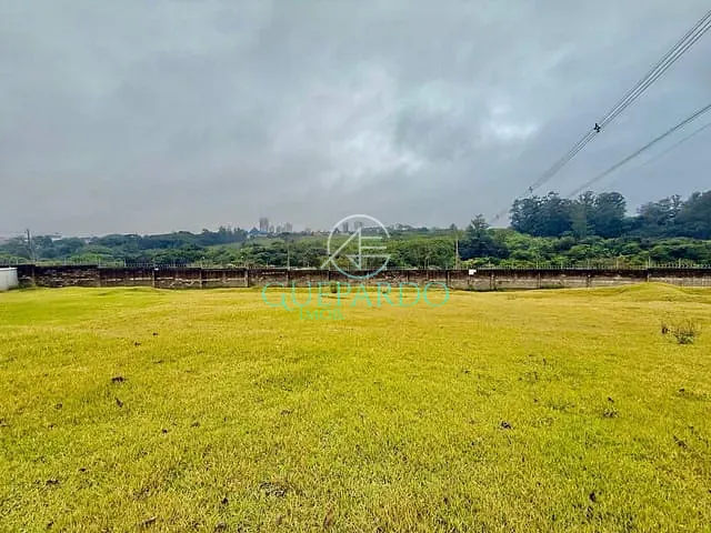 Terreno com 630m², à venda, no bairro Residencial Bellevie em Cambé
