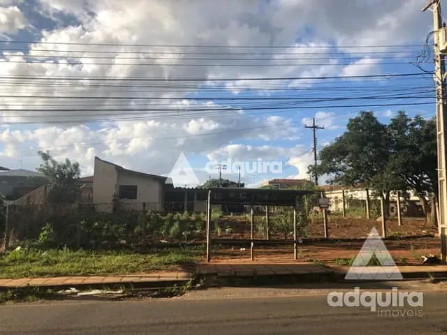 Terreno com 498m², à venda, no bairro Uvaranas em Ponta Grossa