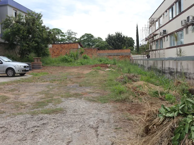 Terreno com 1000m², à venda, no bairro Paquetá em Belo Horizonte
