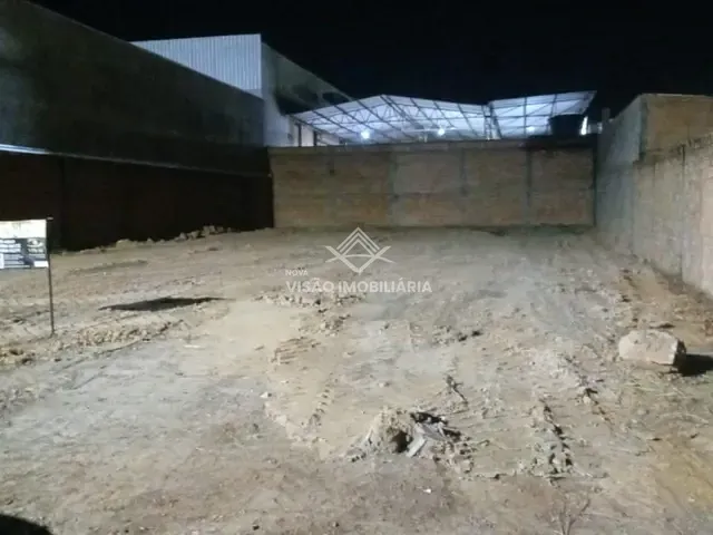 Terreno com 292m², à venda, no bairro Jardim das Oliveiras em Sinop