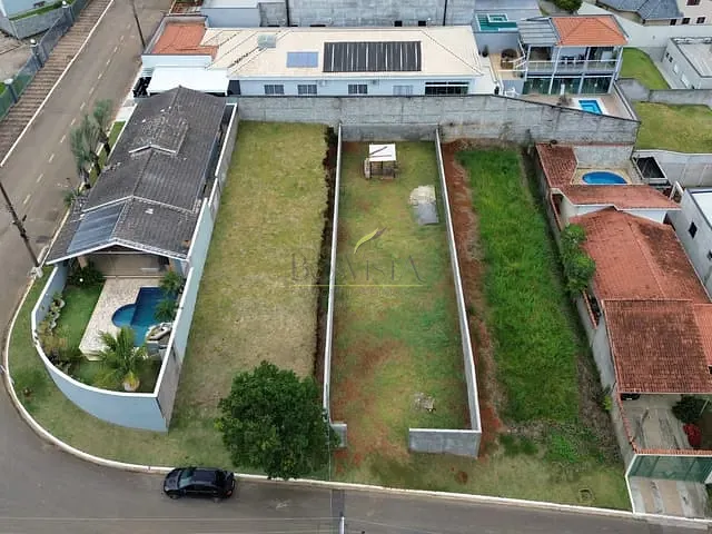 Terreno com 354m², à venda, no bairro Mirante do Cachoeira em Piracaia
