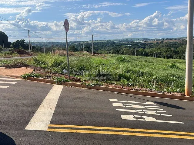 Terreno com 233m², à venda, no bairro Esplanada em Jaguariúna