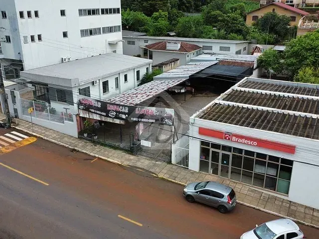 Terreno com 385m², à venda, no bairro Canabarro em Teutônia