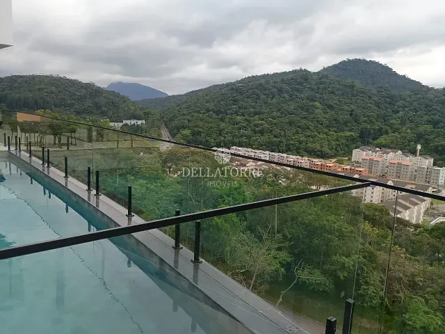 Terreno com 243m², à venda, no bairro Ermitage em Teresópolis