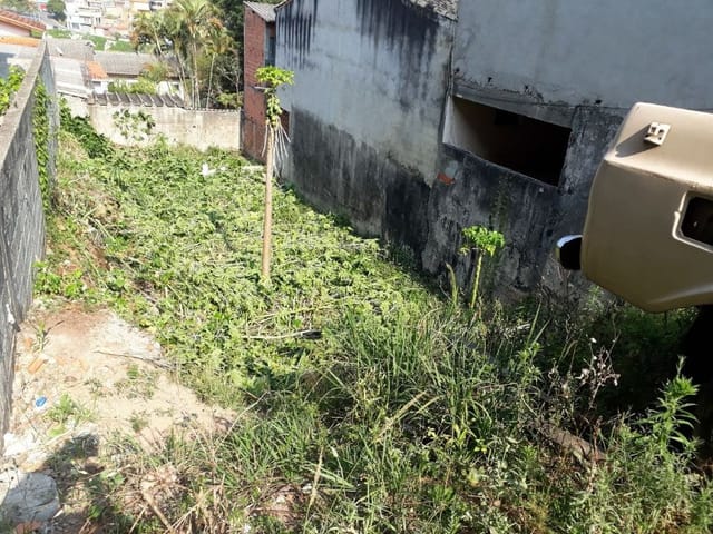 Terreno com 255m², à venda, no bairro Parque Turiguara em Cotia