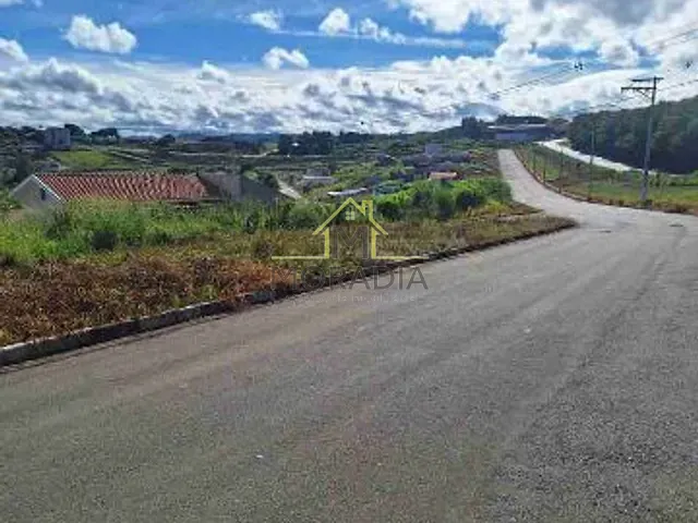Terreno com 290m², à venda, no bairro Jardim Limoeiro II em Guaxupé