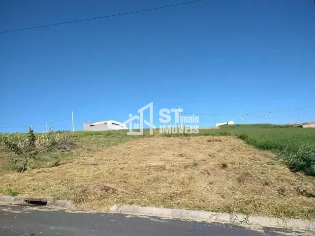Terreno com 300m², à venda, no bairro Veredas da Serra em Andradas