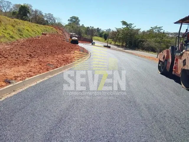 Terreno com 331m², à venda, no bairro Vila Aviação em Bauru