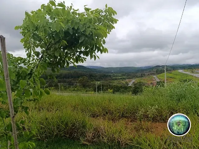 Terreno com 168m², à venda, no bairro Vivalegro em Votorantim