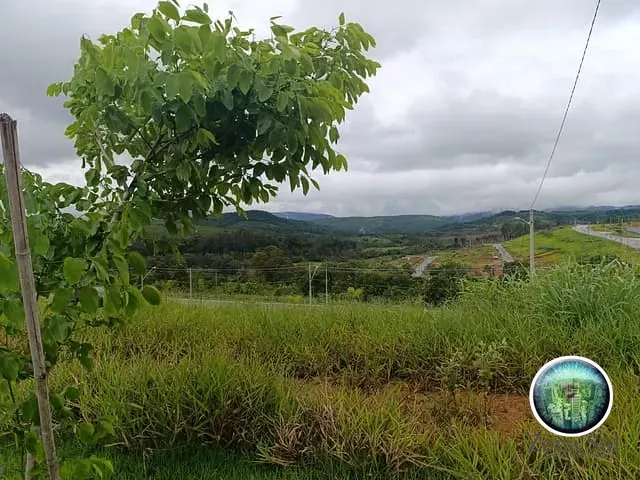 Terreno com 168m², à venda, no bairro Vivalegro em Votorantim