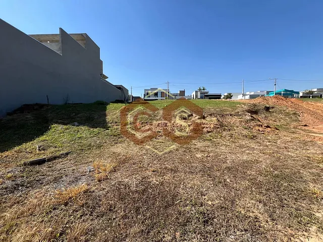 Terreno com 357m², à venda, no bairro Colinas de Indaiatuba em Indaiatuba