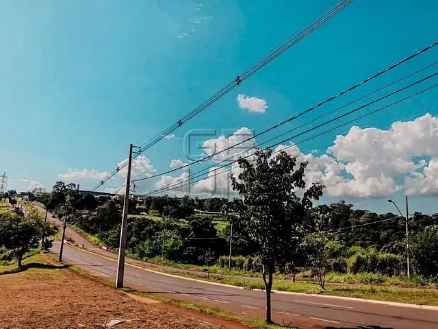 Terreno com 30000m², à venda, no bairro Indústrias Leves em Londrina
