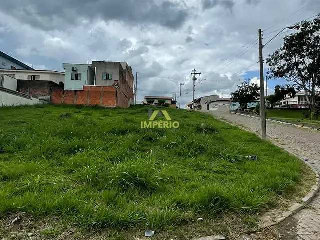 Terreno com 283m², à venda, no bairro Jardim Santa Terezinha em Salto