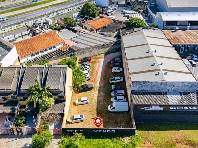 Terreno à venda, no bairro Tarumã em Curitiba