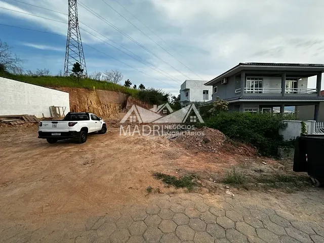 Terreno com 419m², à venda, no bairro Passa Vinte em Palhoça