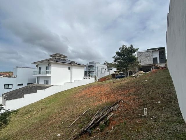 Terreno com 300m², à venda, no bairro Lagoa em Macaé