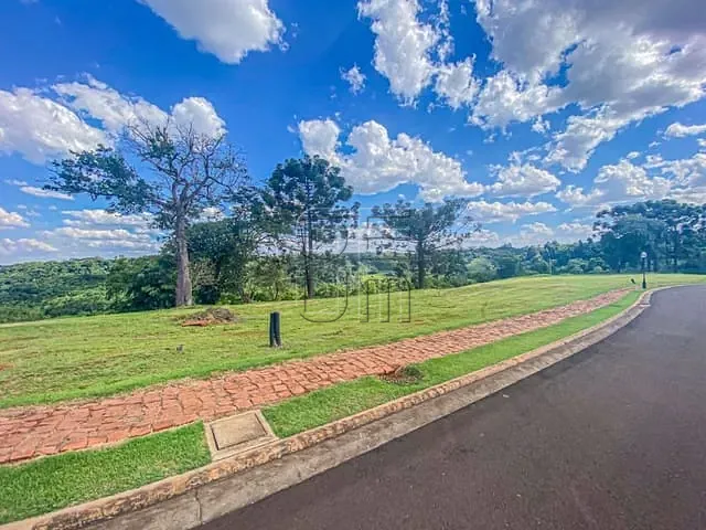 Terreno com 1400m², à venda, no bairro Gleba Fazenda Palhano em Londrina