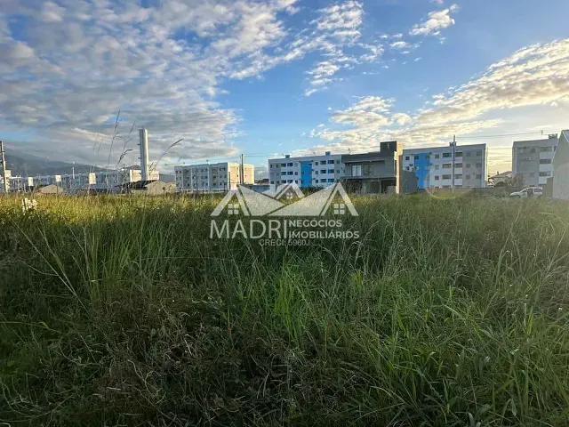 Terreno com 200m², à venda, no bairro Nova Palhoça em Palhoça