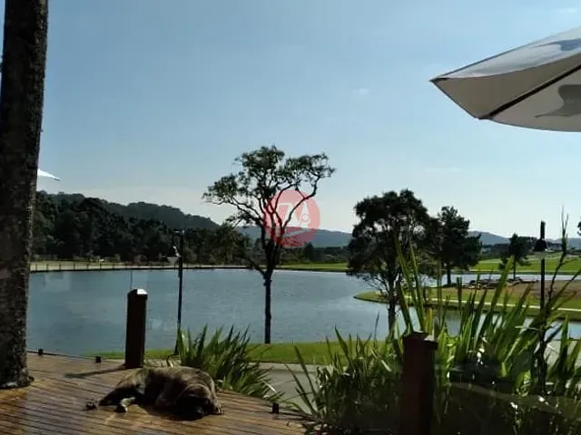 Terreno com 823m², à venda, no bairro Pórtico em Gramado