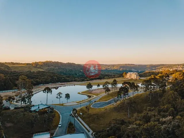 Terreno com 823m², à venda, no bairro Pórtico em Gramado