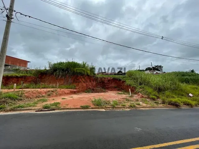 Terreno com 390m², à venda, no bairro Loteamento Villa Realle em Louveira