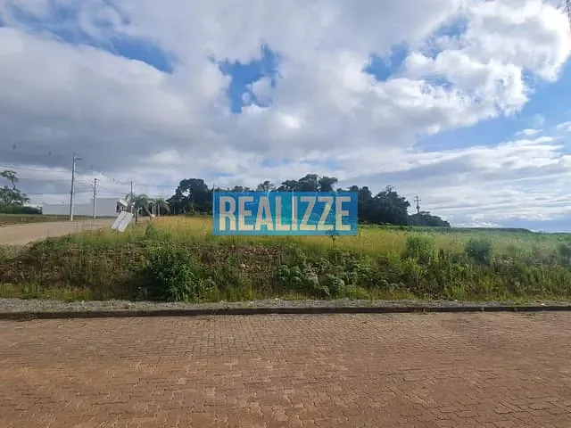 Terreno com 450m², à venda, no bairro Frei Francisco em Marau