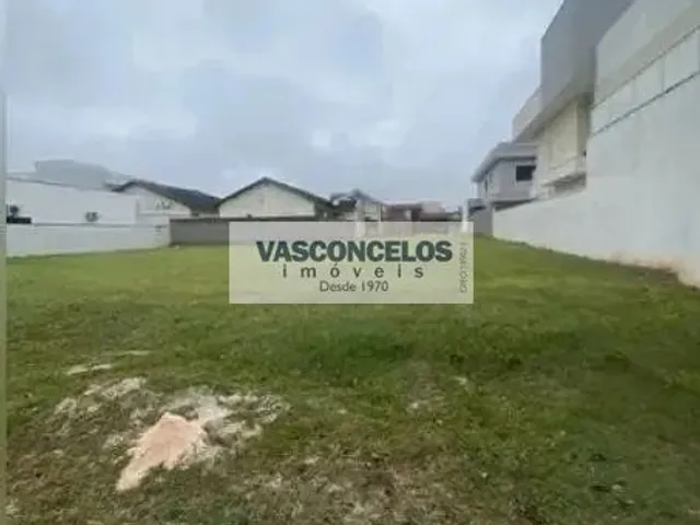 Terreno com 300m², à venda, no bairro Condomínio Terras do Vale em Caçapava