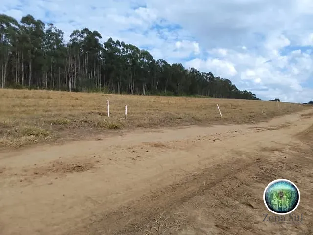 Terreno com 1000m², à venda, no bairro Piraporão em Salto de Pirapora