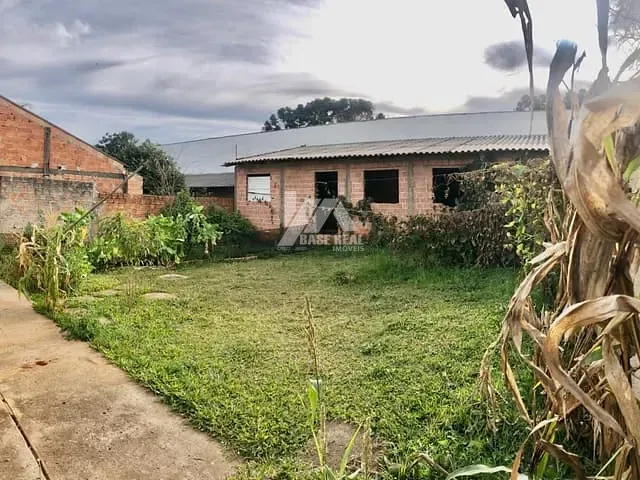 Terreno com 420m², à venda, no bairro Cará-cará em Ponta Grossa