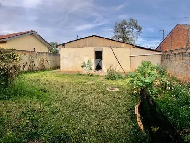 Terreno com 420m², à venda, no bairro Cará-cará em Ponta Grossa