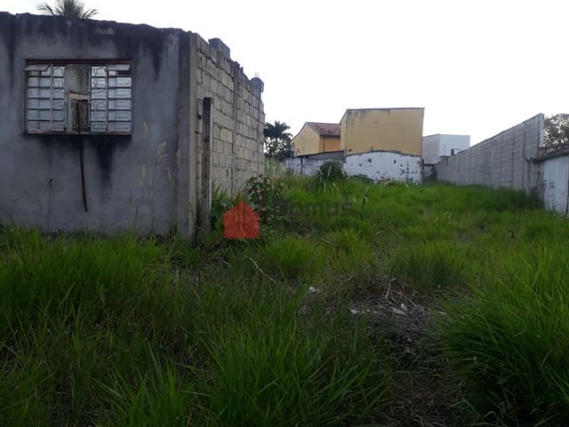 Terreno com 836m², à venda, no bairro Jardim Boa Vista em Pindamonhangaba