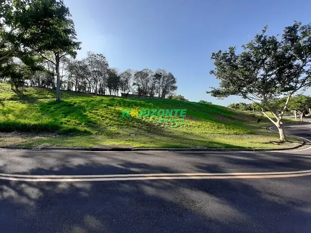Terreno com 1000m², à venda, no bairro Canaã em Jambeiro