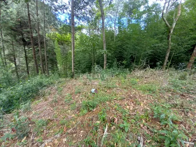 Terreno com 670m², à venda, no bairro Cascata dos Amores em Teresópolis