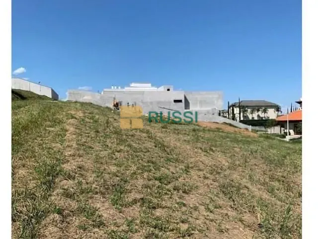 Terreno com 900m², à venda, no bairro Condomínio Reserva do Paratehy em São José dos Campos
