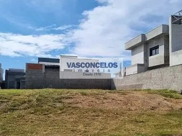 Terreno com 250m², à venda, no bairro Recanto dos Eucaliptos em São José Dos Campos